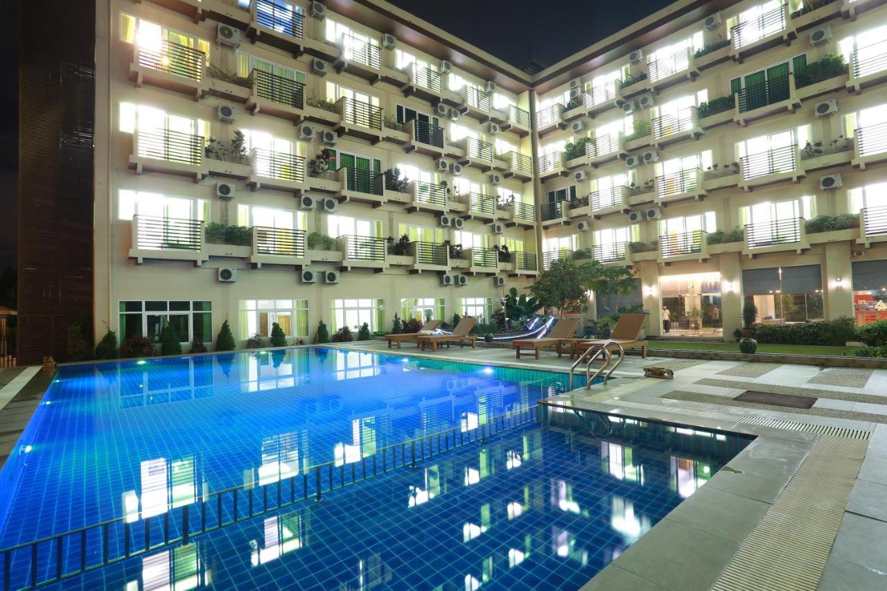 Hotel Sincere Smile Rangoon Buitenkant foto